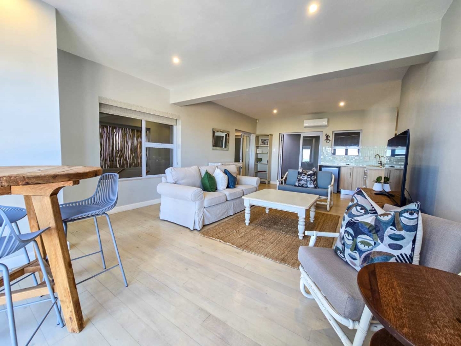 4 Bedroom Property for Sale in Stilbaai Oos Western Cape